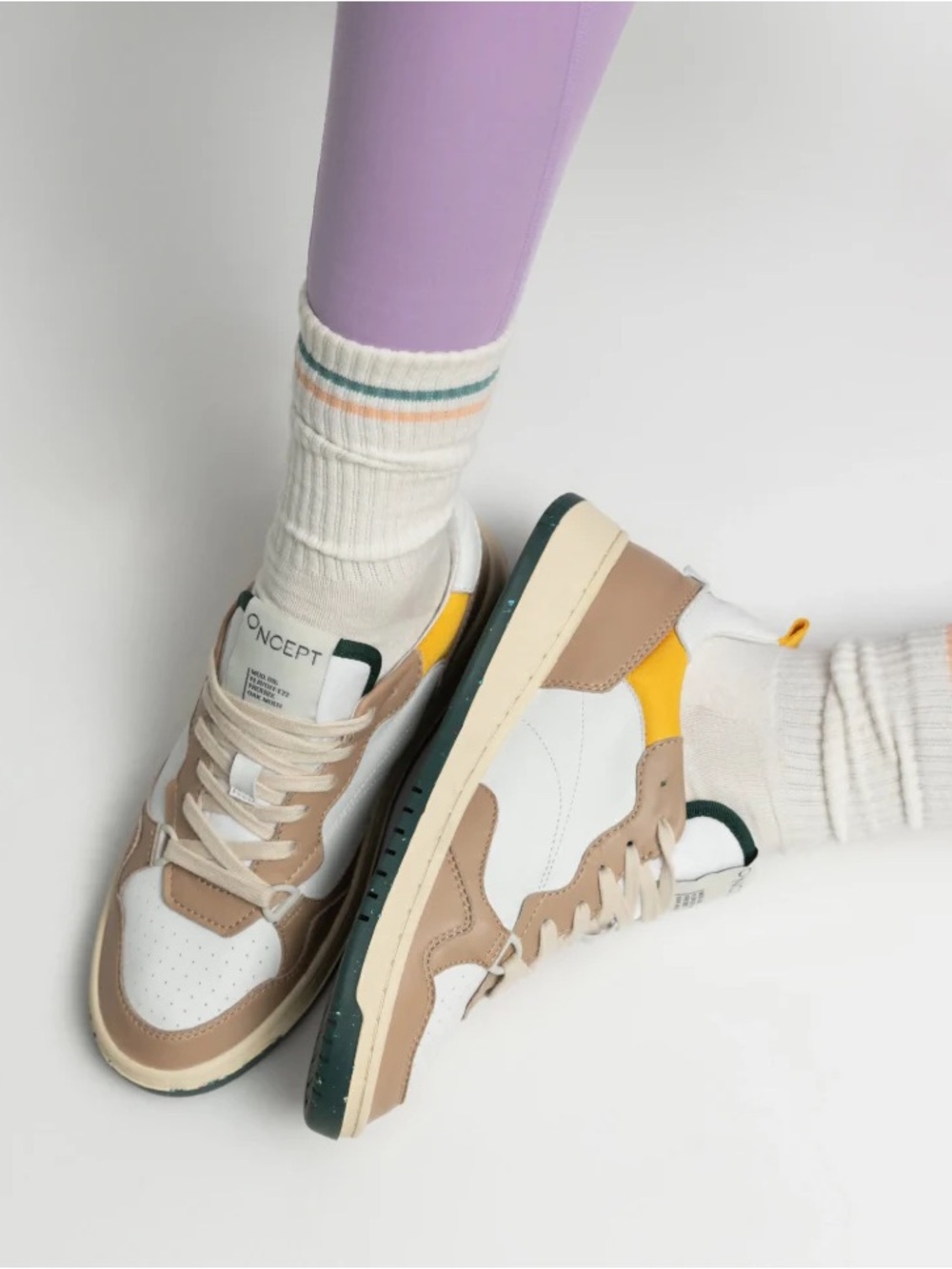 Oncept Phoenix Court Sneaker Shoes in Oak Multi - Tan Green